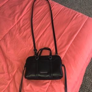 Joe’s crossbody/hand purse!